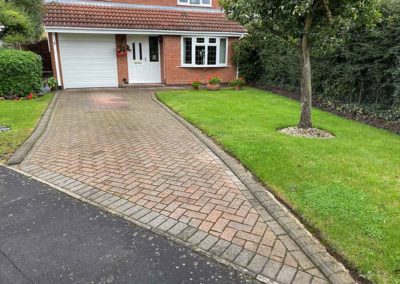 Block paved driveway before cleaning
